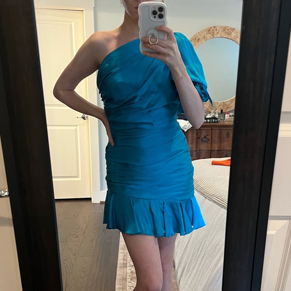Amanda Uprichard off the shoulder dress. In excellent condition.